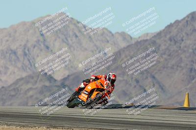 media/Dec-01-2025-Moto Forza (Mon) [[2daa91e15f]]/1-Advanced Group/Session 4 Turn 9/